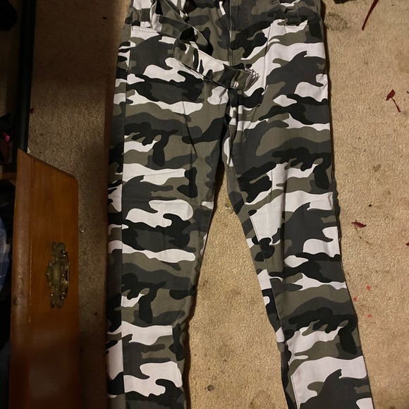 Jeans - Picture 4 of 7